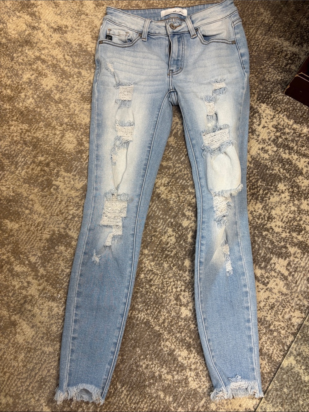 KanCan Light Wash Ripped Skinny Jeans